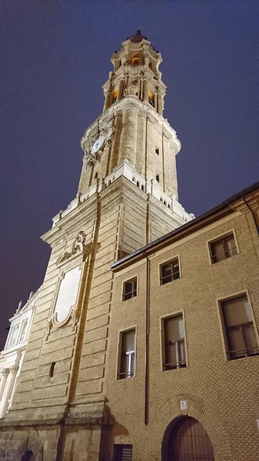 Dean Dos Catedrales Lejlighed Zaragoza Eksteriør billede